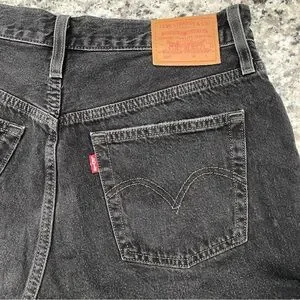 Levi's 501 Black High-rise Shorts Distressed Size 28
